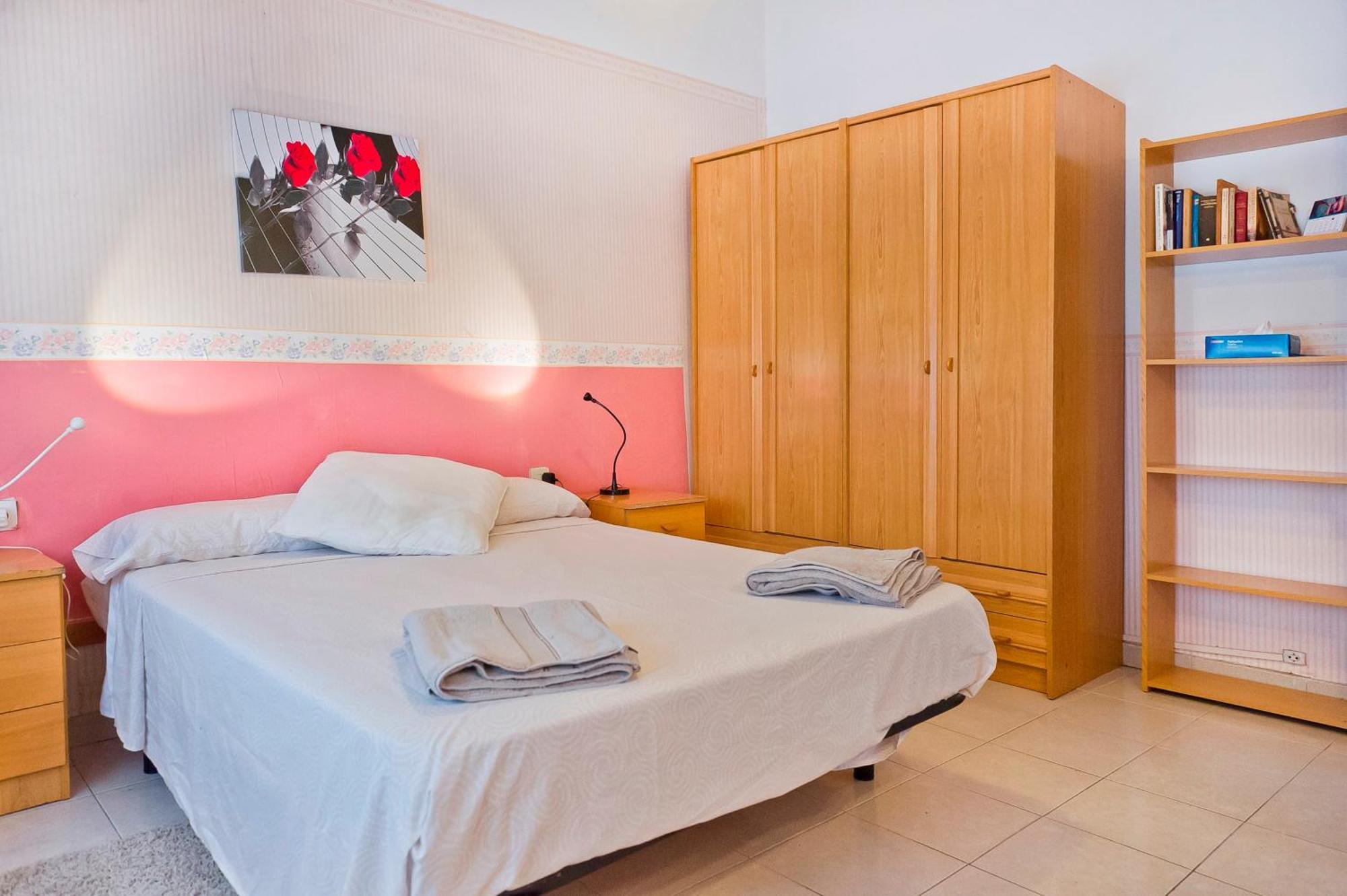 Verdaguer Home Кастельдефельс Экстерьер фото